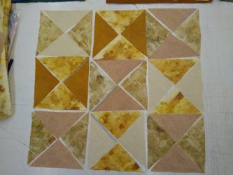 Broken dish, Stage de patchwork à ADN Laine, 71220 Pressy Sous Dondin en Bourgogne du Sud